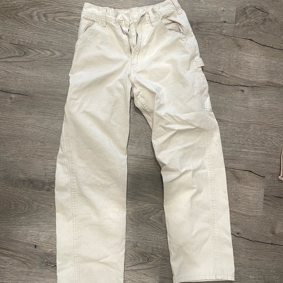 Brandy Melville Tammy Cargos - Picture 2 of 4